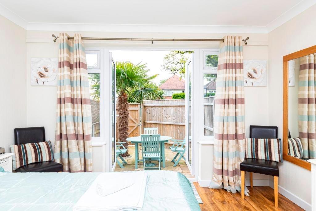 Bournecoast: Lovely Annex With Patio Nr Beach-5286 Bournemouth Ngoại thất bức ảnh