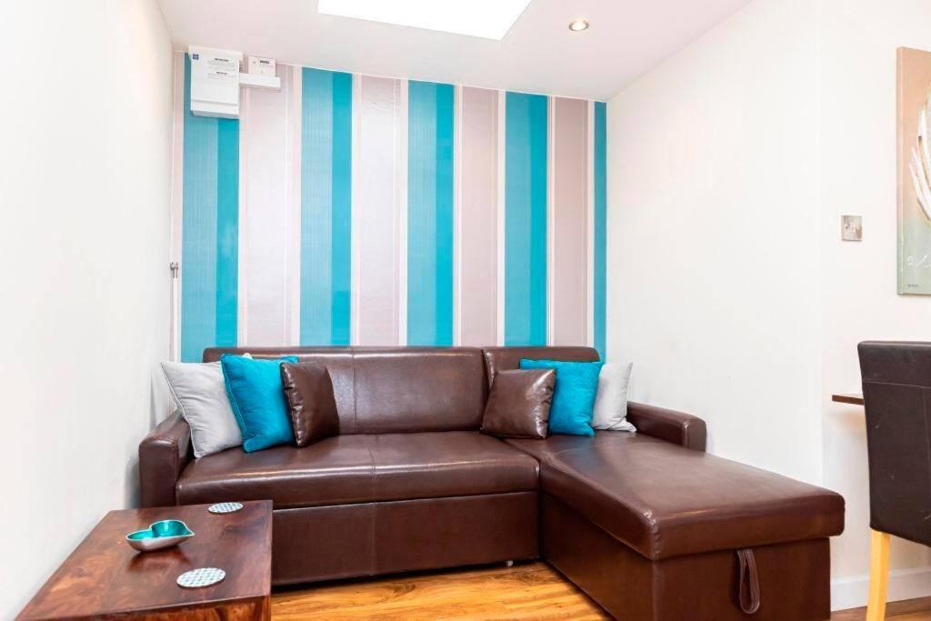Bournecoast: Lovely Annex With Patio Nr Beach-5286 Bournemouth Ngoại thất bức ảnh