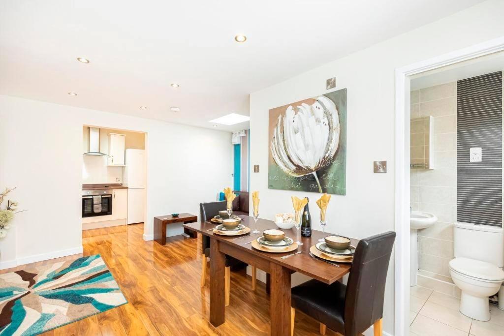 Bournecoast: Lovely Annex With Patio Nr Beach-5286 Bournemouth Ngoại thất bức ảnh